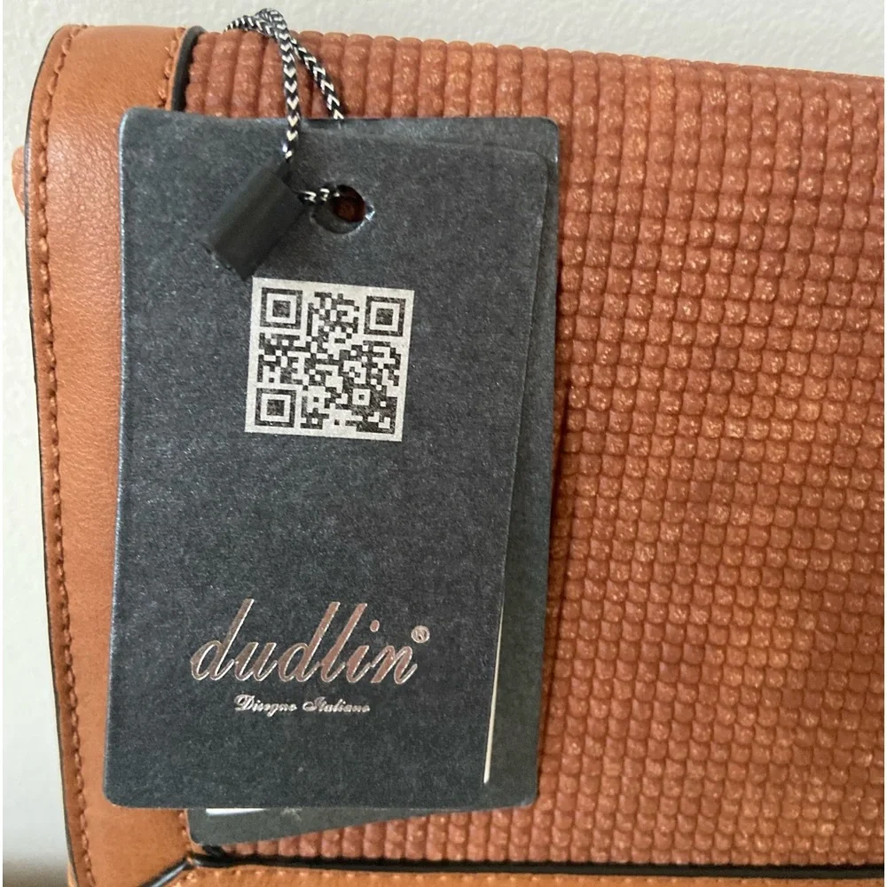 NWT  Dudlin Ladies Clutch/ Shoulder Bag Brown